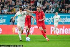 巴塞罗那女足预算削减：金球得主面临挑战，竞技水平考验